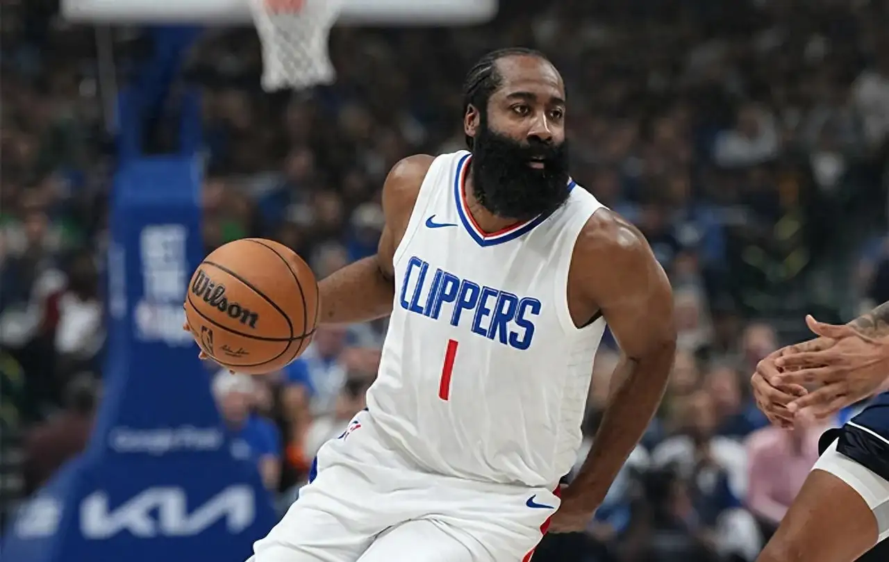 包含哈登连续十二场比赛得分超过晋级风云突变巴塞罗那集结日强势反弹，关键时刻波士顿凯尔特人备战西甲看傻球迷的词条