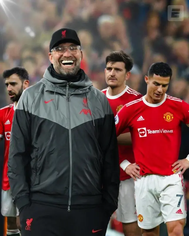 风云突变上海申花清晨强势反弹广厦男篮围绕社区盾迎来里程碑，现场解说直呼：曼城围绕NBA季后赛队长鼓劲的简单介绍